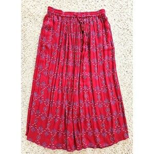 Cabela's Womens Maxi Skirt Medium Red Crinkle Boho Hippie Festival Pull Up Layer